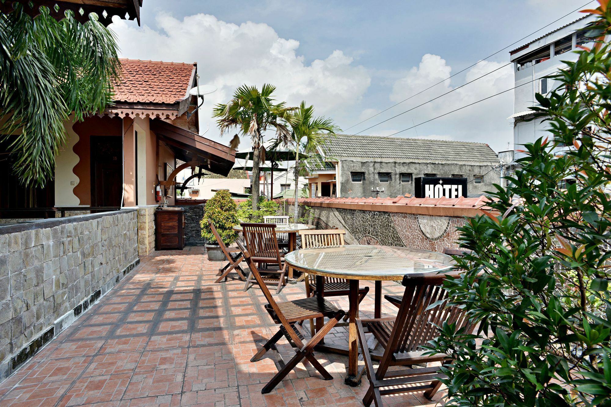 Zen Rooms Malioboro Sosrowijayan Wetan Джокьякарта Экстерьер фото